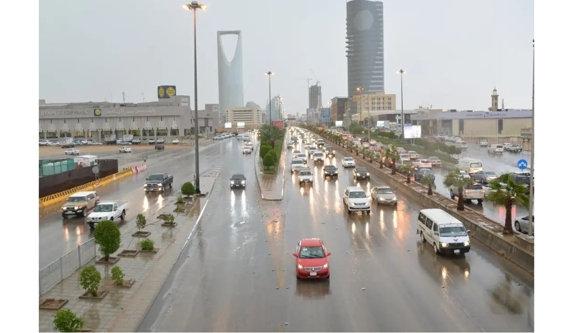 الأرصاد تحذر سكان الرياض ومكة المكرمة