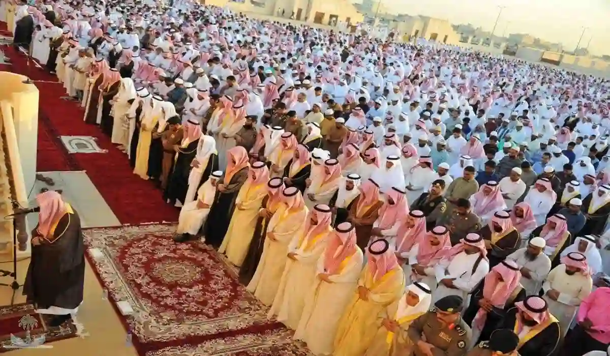 موعد صلاة الظهر والعصر في يوم عرفات في موسم حج 1446 ومعلومات عن الشيخ صالح بن حميد امام وخطيب يوم عرفة